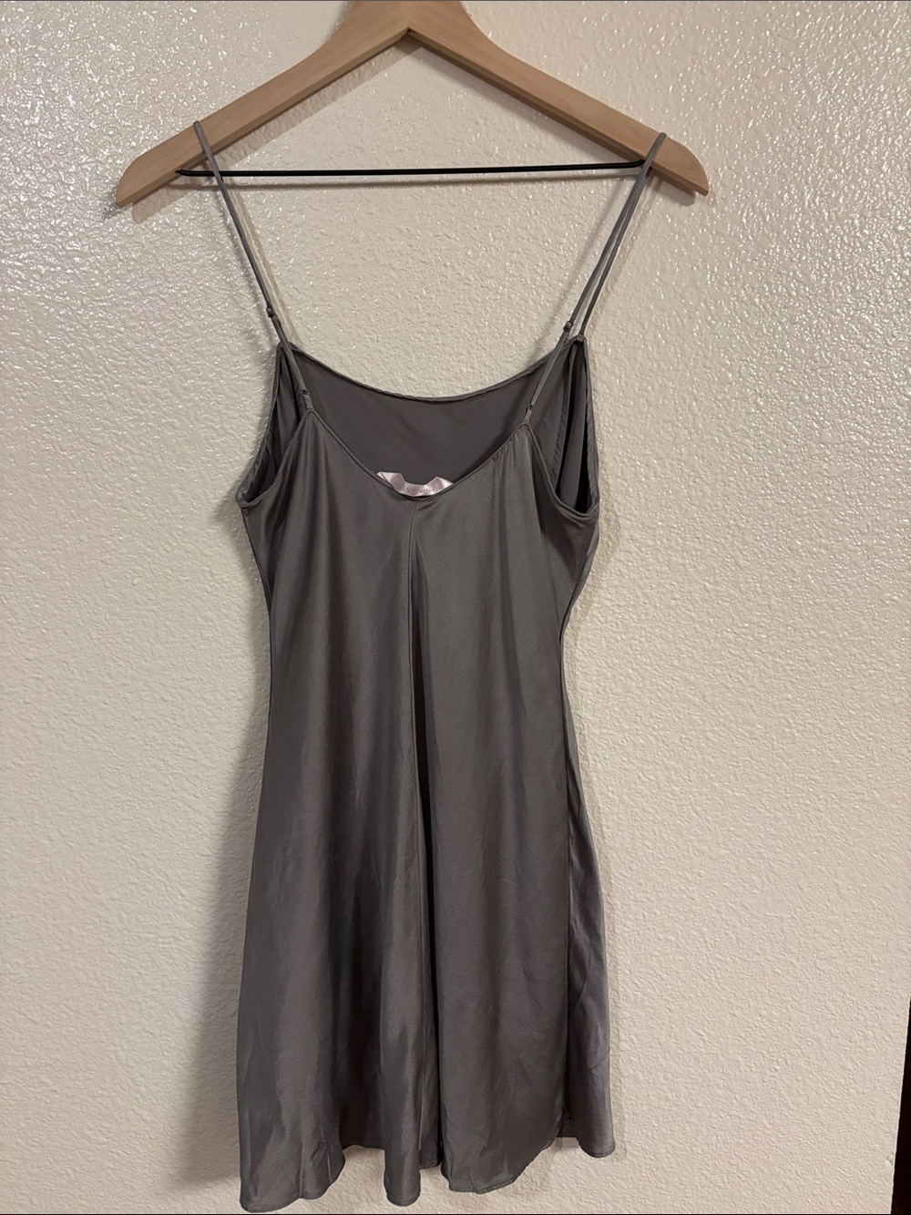 VINTAGE Victoria Secret 100% Silk Slip Dress - Picture 2 of 6